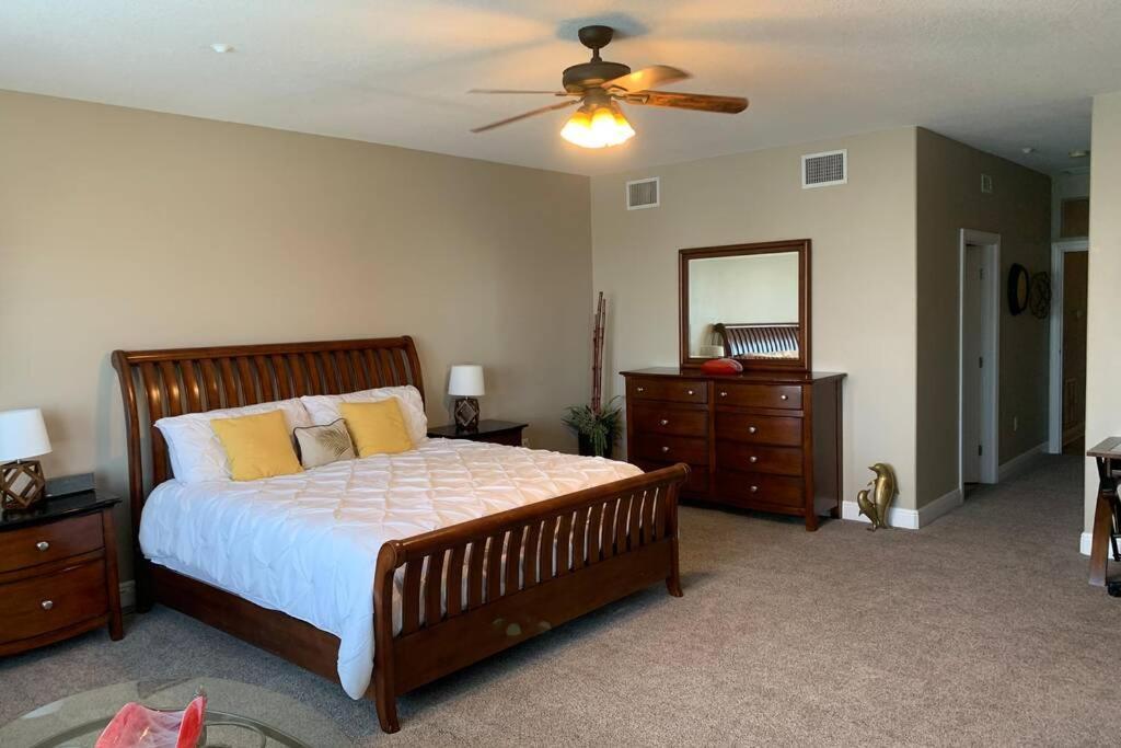 Luxury And Spacious Waterside Getaway Clearwater Beach Extérieur photo